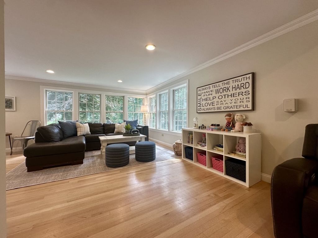 5 Harvard Drive, Sudbury, MA Photo #15