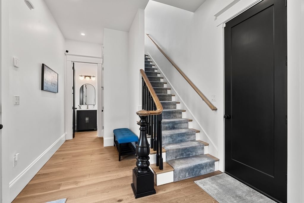 165 River St #2 Waltham — Photo 15 of 42