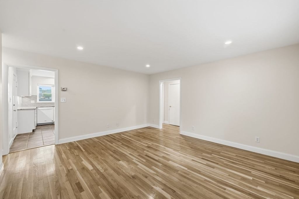 19 Alton Court #2 Brookline — Photo 11 of 21
