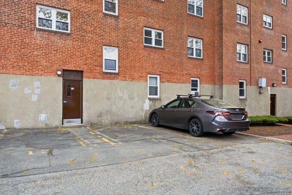 19 Alton Court #2 Brookline — Photo 19 of 21
