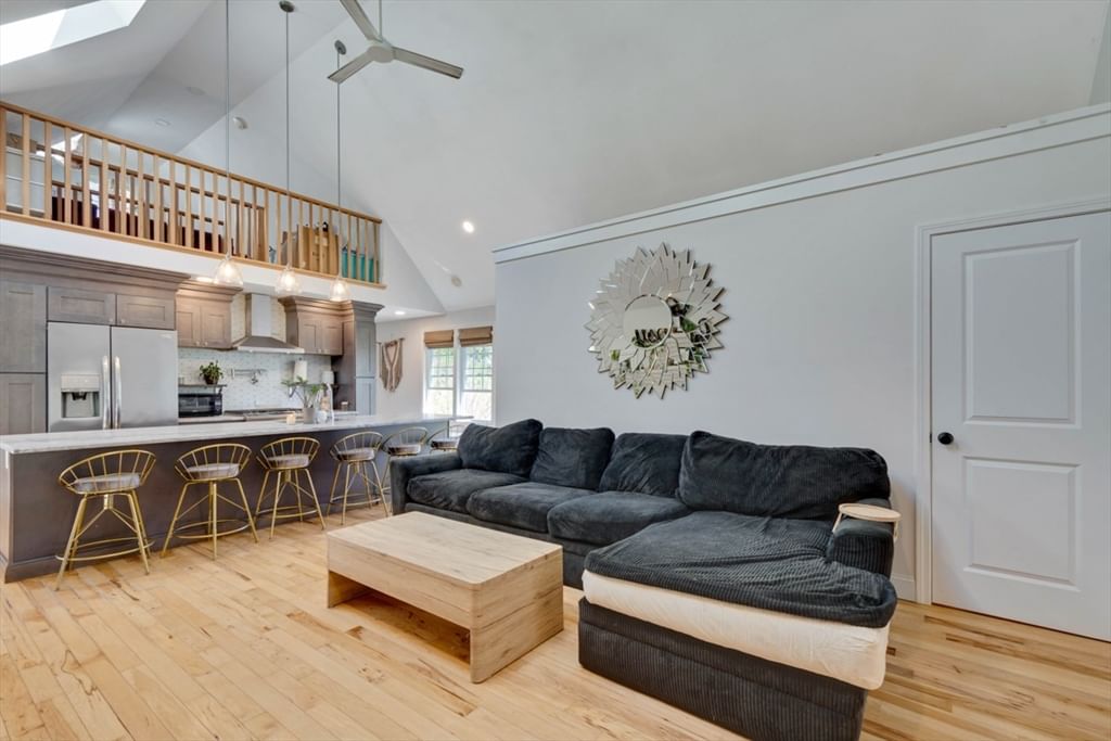 1028 Ocean Street Marshfield — Photo 8 of 42