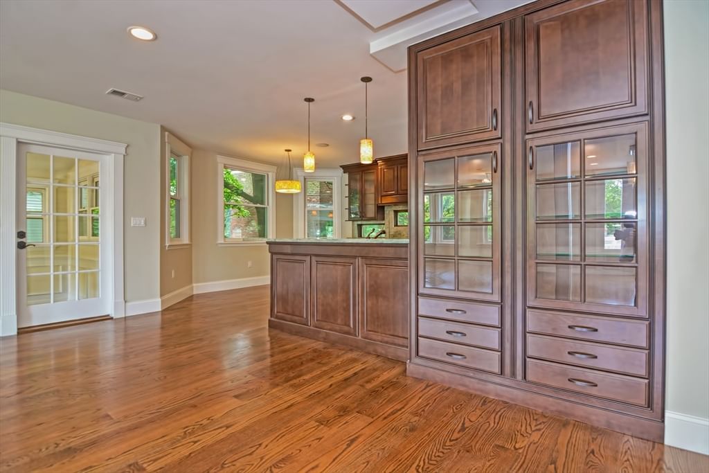 91 University Rd #2 Brookline — Photo 15 of 39