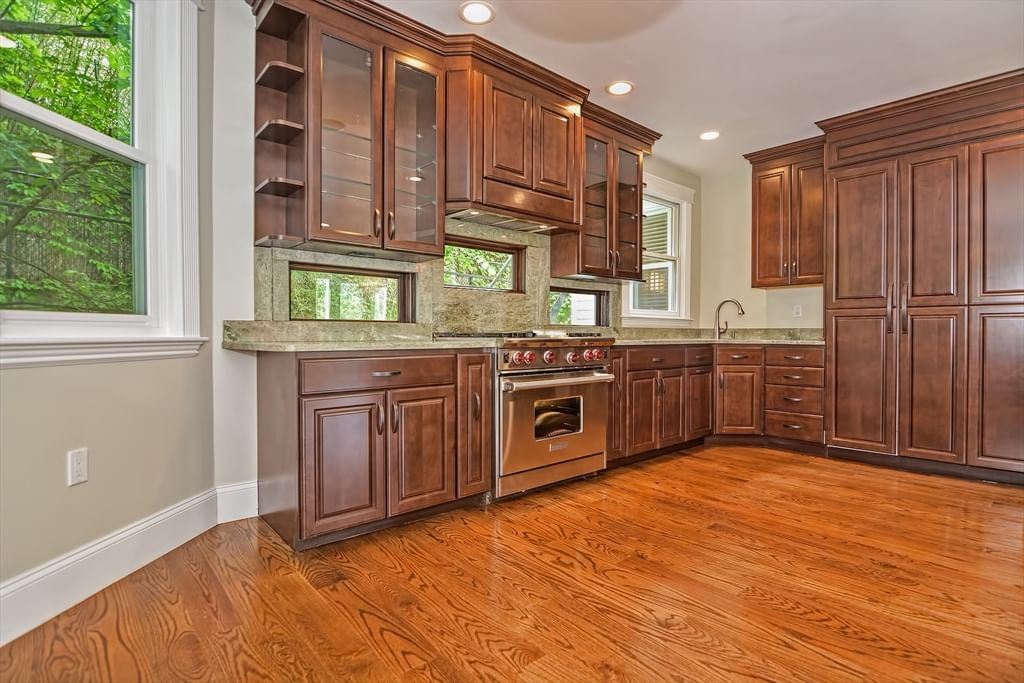 91 University Rd #2 Brookline — Photo 16 of 39