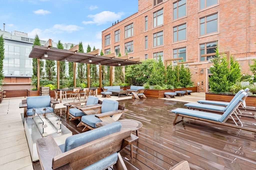100 Lovejoy Wharf #7J Boston — Photo 26 of 29
