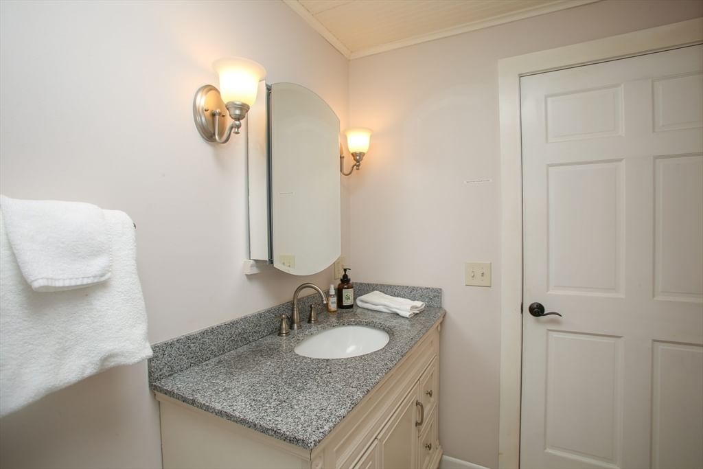 127 County Rd, Rowe, MA 01367 photo 4