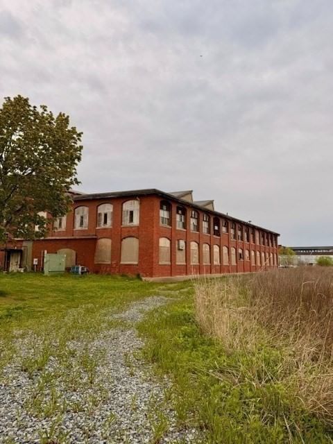 194-R Riverside Ave New Bedford — Photo 12 of 29
