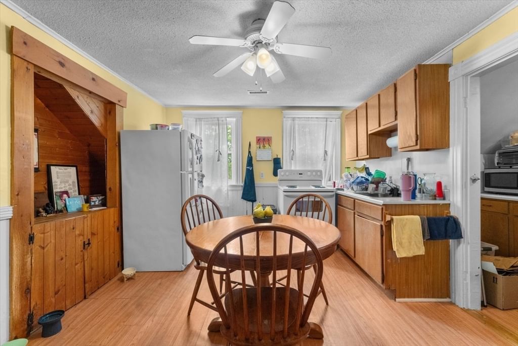 15 Steele St Worcester — Photo 29 of 42