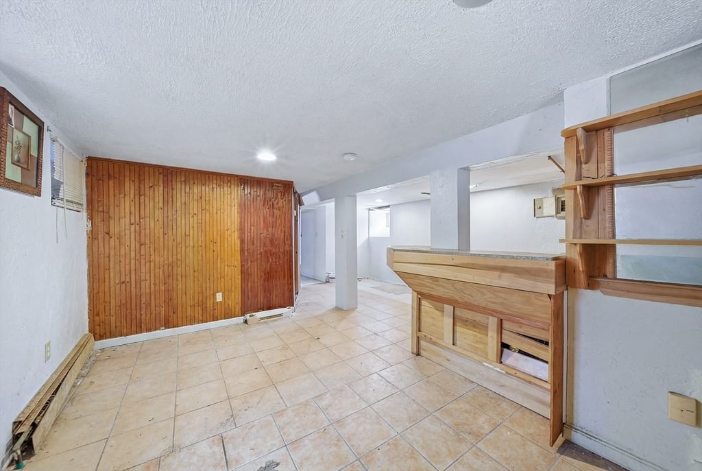 100 Nightingale St, Boston, MA Photo #26