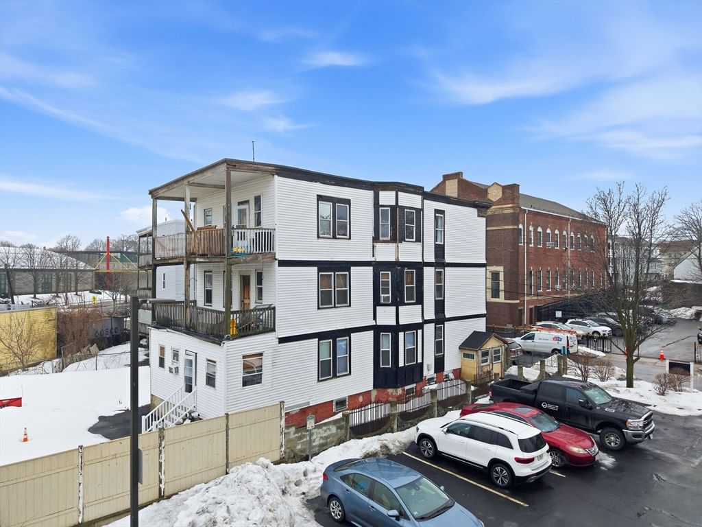 100 Nightingale St, Boston, MA Photo #38
