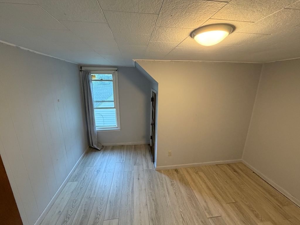 74 Gates Ave, East Longmeadow, MA Photo #29