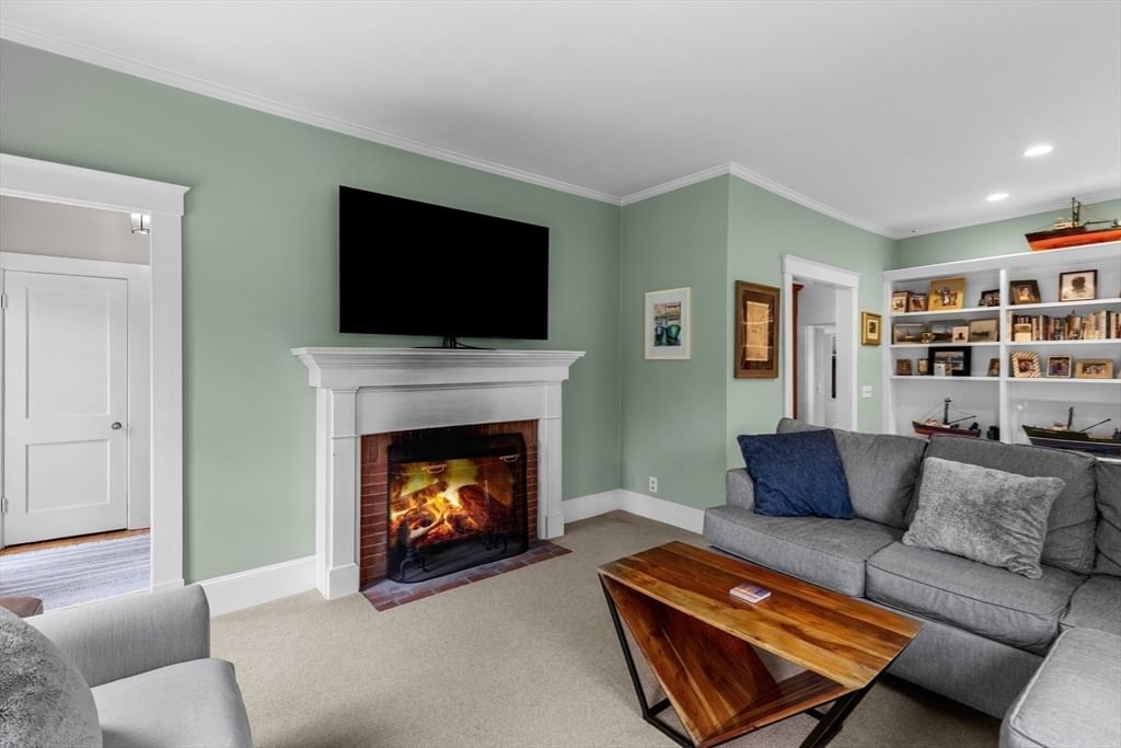 684 Country Way Scituate — Photo 10 of 40