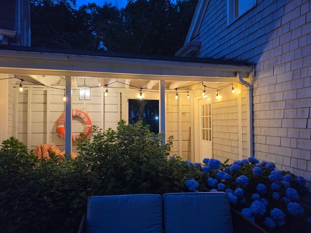 684 Country Way Scituate — Photo 15 of 40