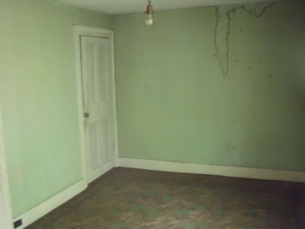 35 Goshen Road, Williamsburg, MA 01096 photo 2