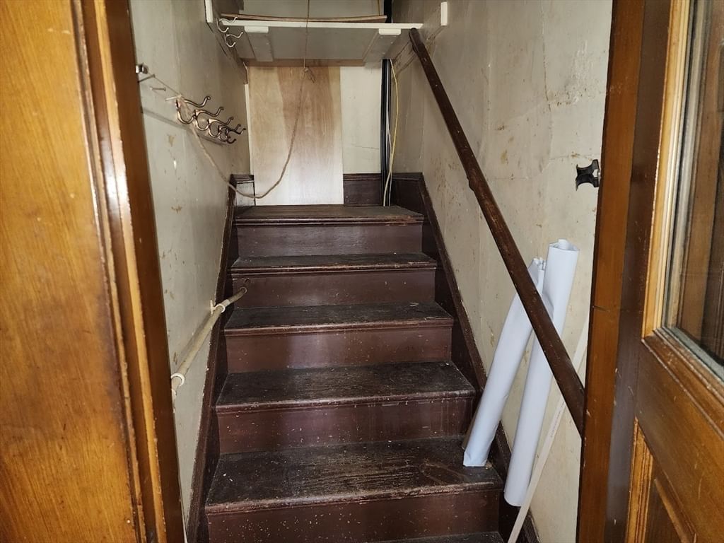 31 Buena Vista Plz Springfield — Photo 10 of 42