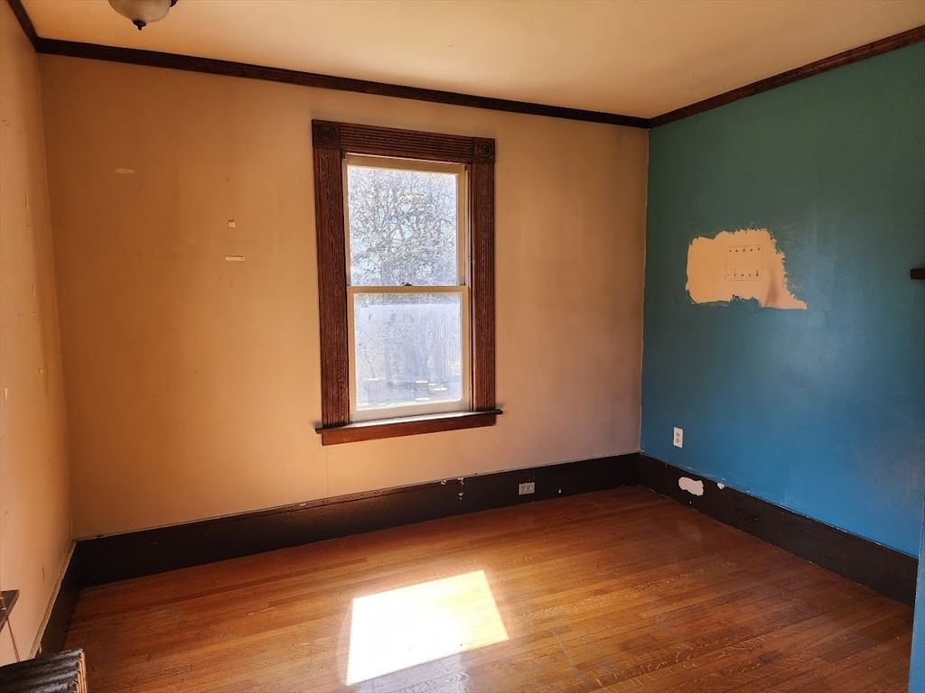 31 Buena Vista Plz Springfield — Photo 17 of 42