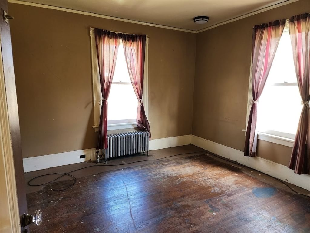 31 Buena Vista Plz Springfield — Photo 18 of 42