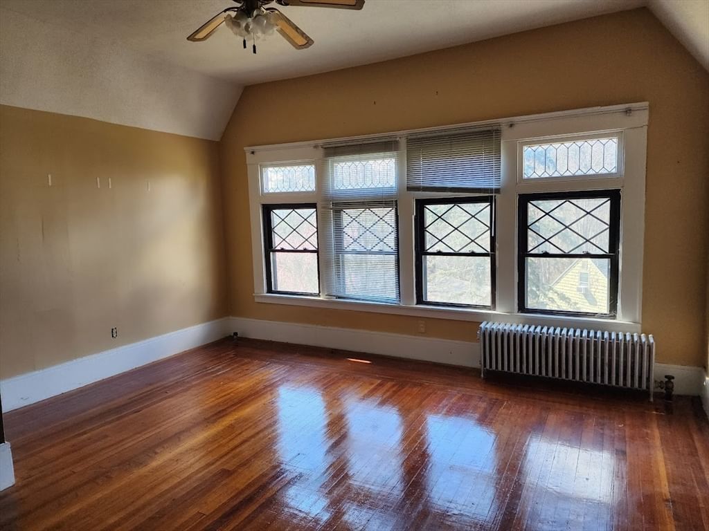 31 Buena Vista Plz Springfield — Photo 36 of 42