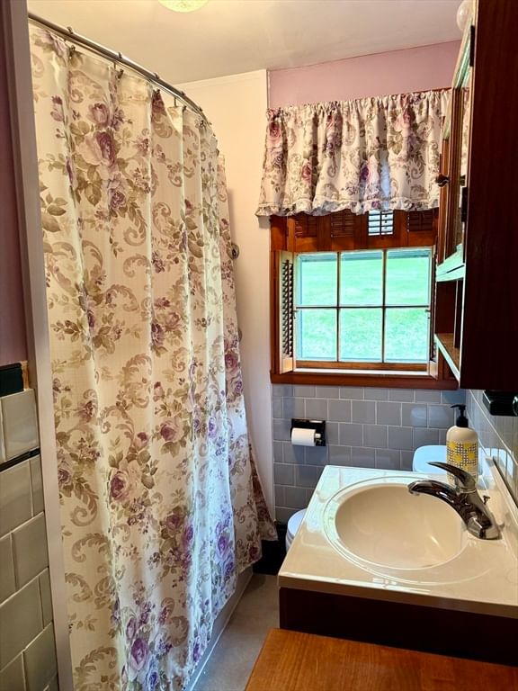 81 Clinton Rd, Sterling, MA 01564 photo 5