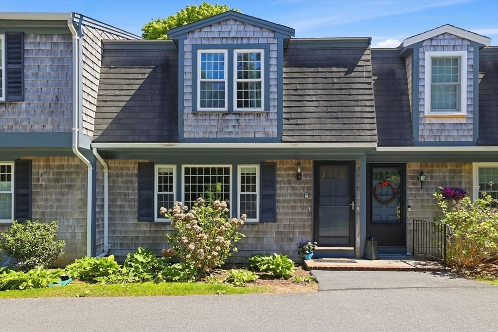 374 Davisville Rd #4 Falmouth — Photo 4 of 34