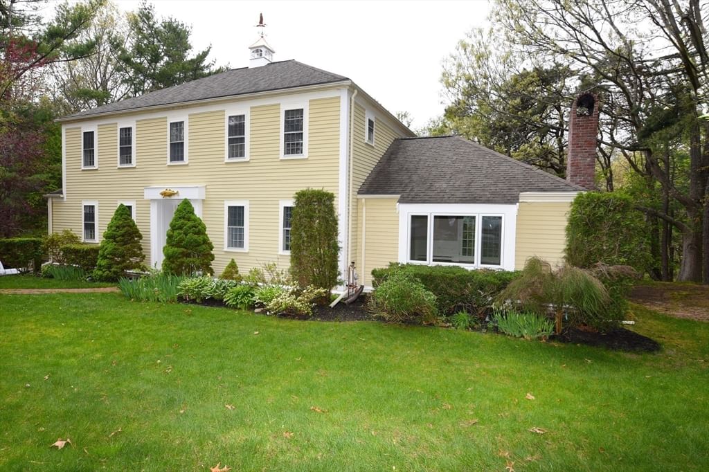 83 Winding Way Plymouth — Photo 4 of 42