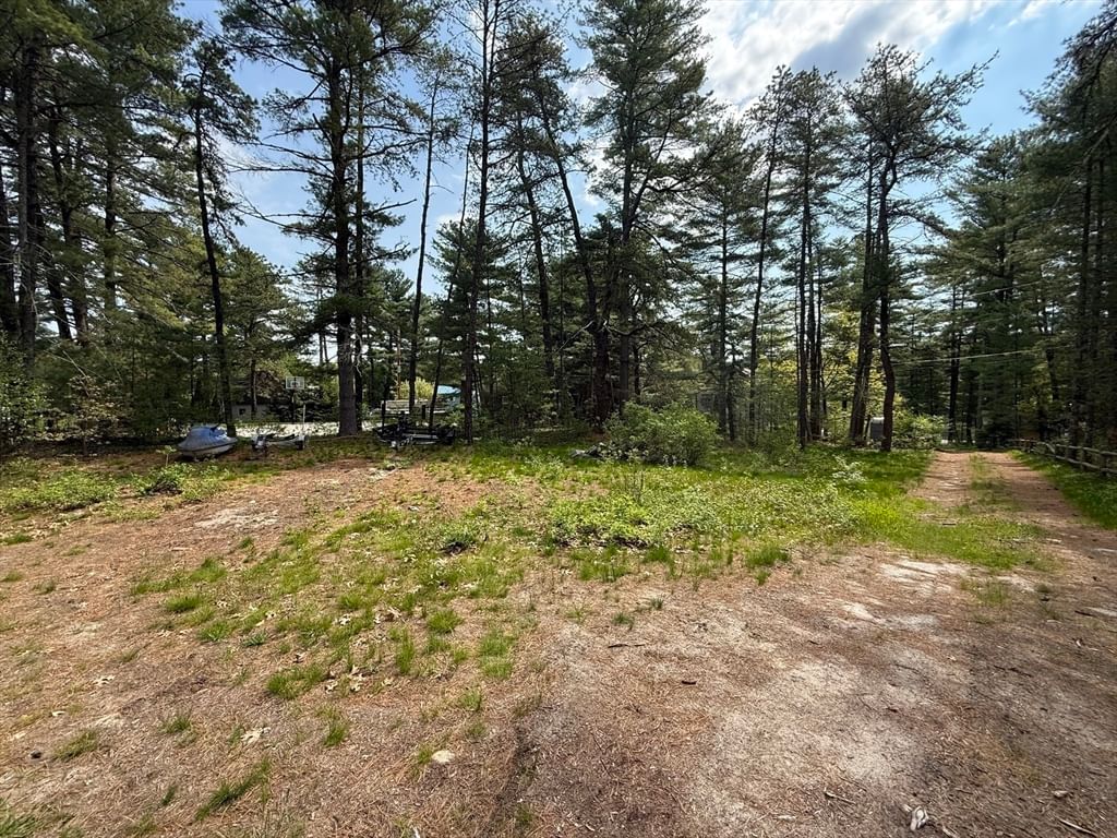12 Massapoag Way, Dunstable, MA 01827 photo 3