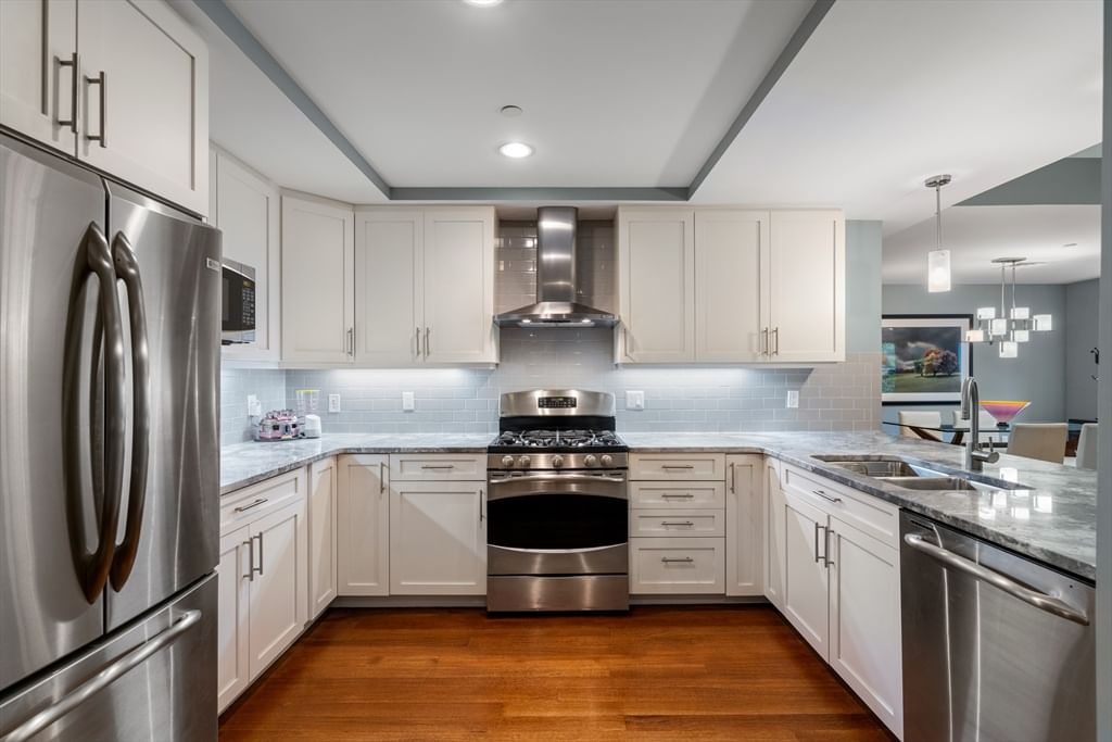 321 Hammond Pond Parkway #201 Brookline — Photo 19 of 19