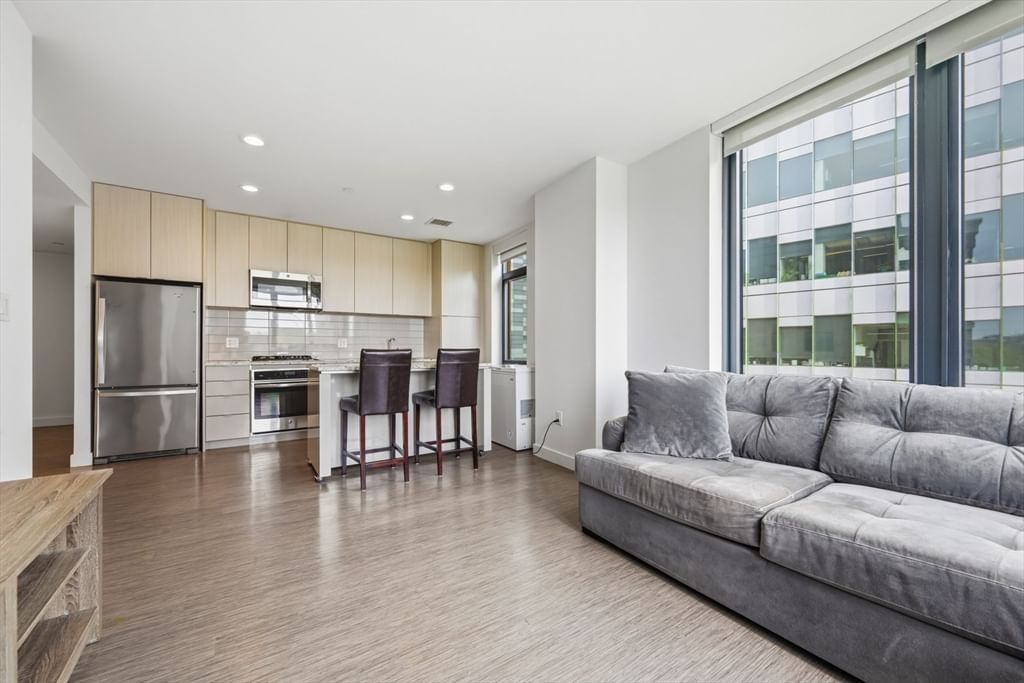 80-82 Fenwood Road #804, Boston, MA 02115 photo 3
