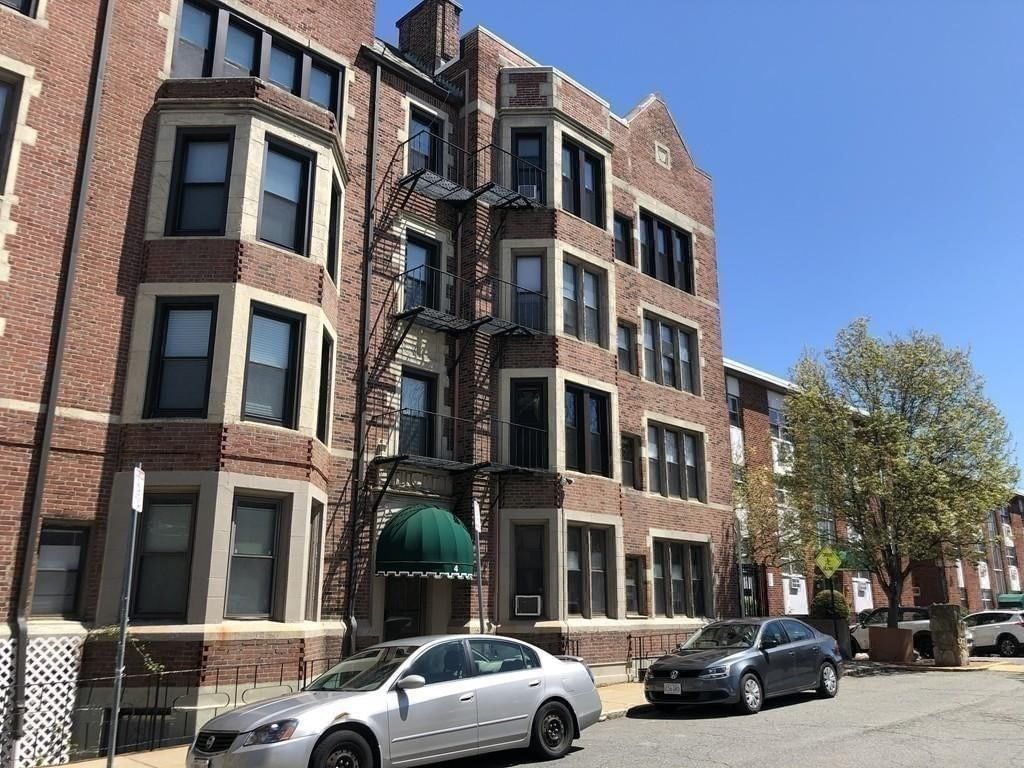 4 Commonwealth Ct #17 Boston — Photo 10 of 10