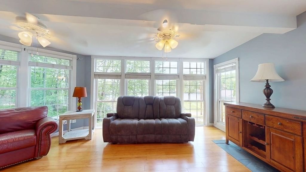 38 Island Rd, Holland, MA 01521 photo 3