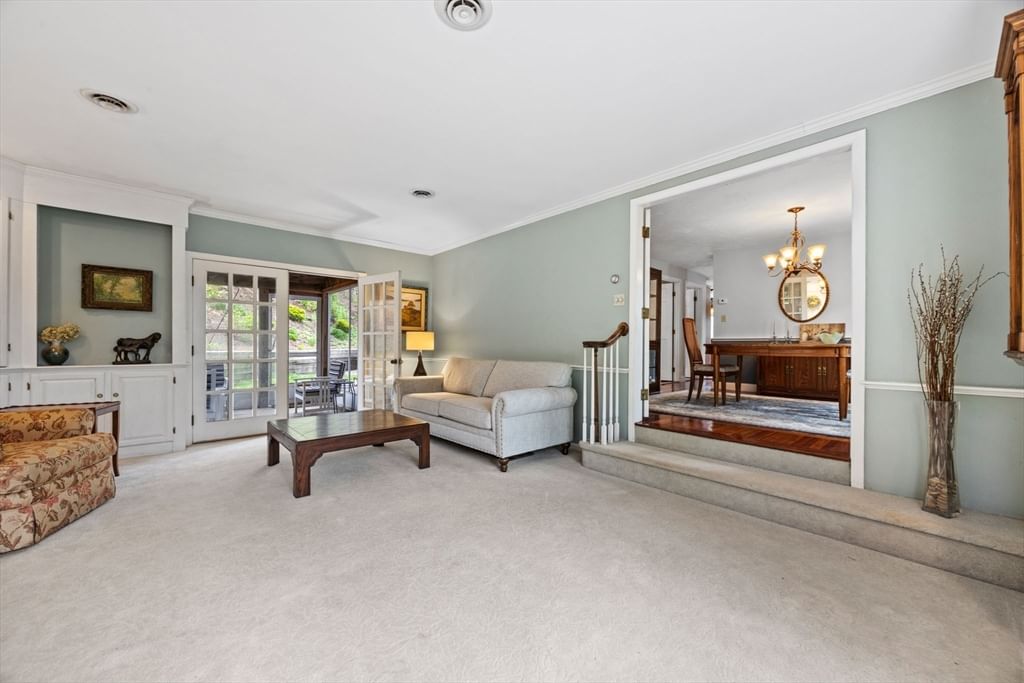 9 Hill Dale Rd Plymouth — Photo 14 of 41