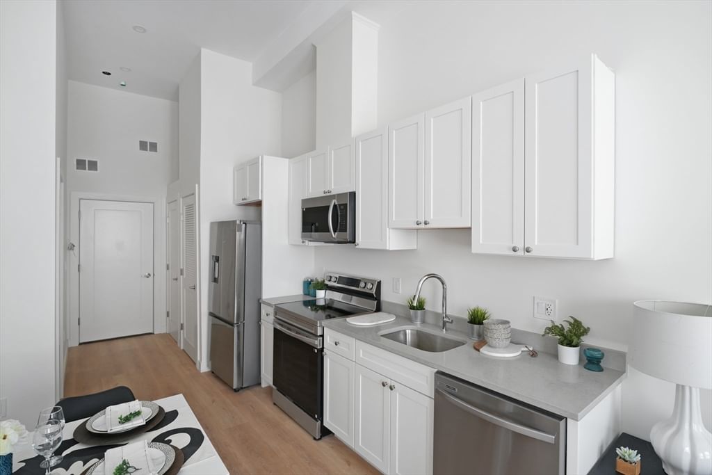 403 Division Street #13 Fall River — Photo 10 of 29