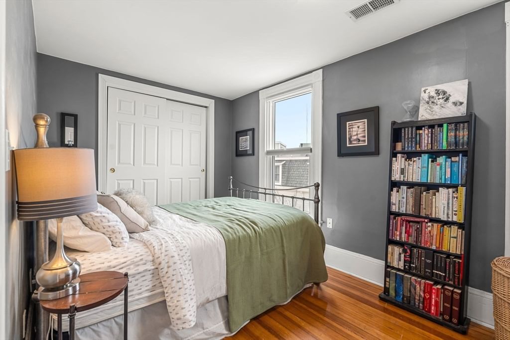 172 Dorchester St #3 Boston — Photo 12 of 24