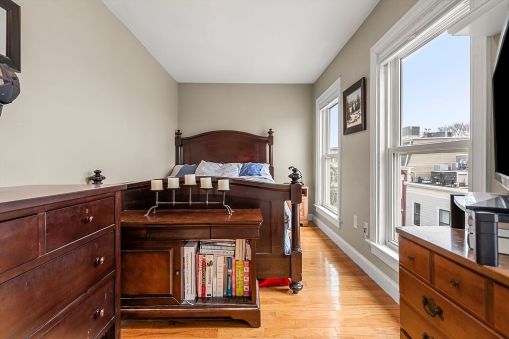 172 Dorchester St #3 Boston — Photo 16 of 24