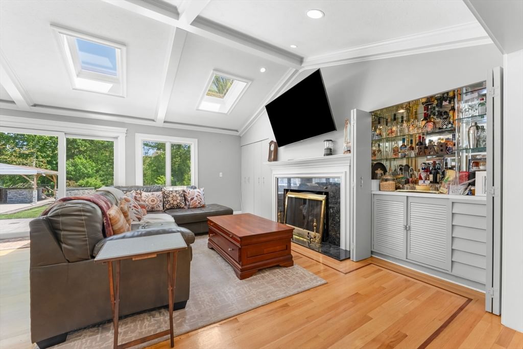 59 Briarcliff Rd Brockton — Photo 13 of 40