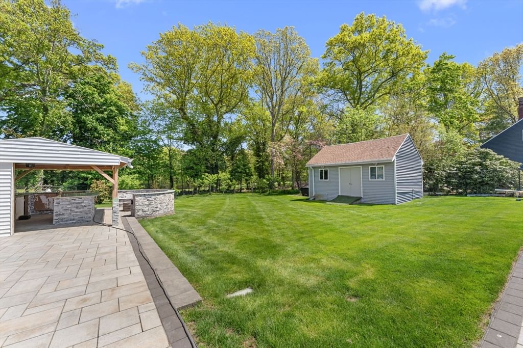 59 Briarcliff Rd Brockton — Photo 38 of 40