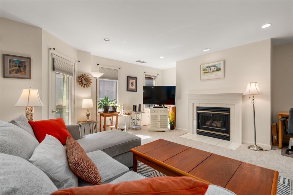 770 Salisbury St #J558 Worcester — Photo 8 of 23