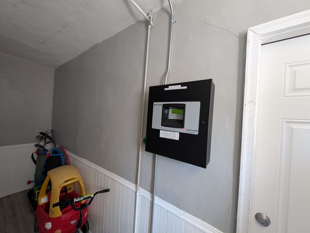 131 Thomas St Fall River — Photo 10 of 35