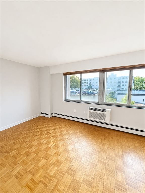 1025 Hancock St #2P Quincy — Photo 12 of 26