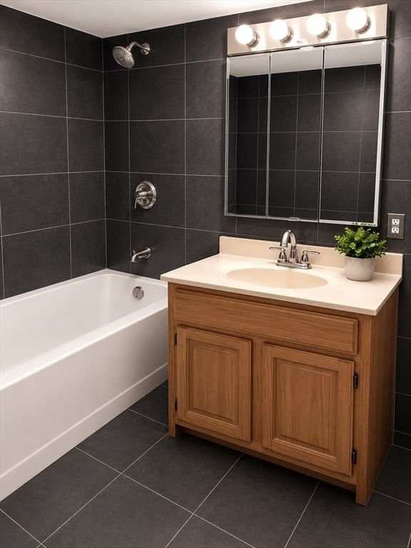 1025 Hancock St #2P Quincy — Photo 15 of 26