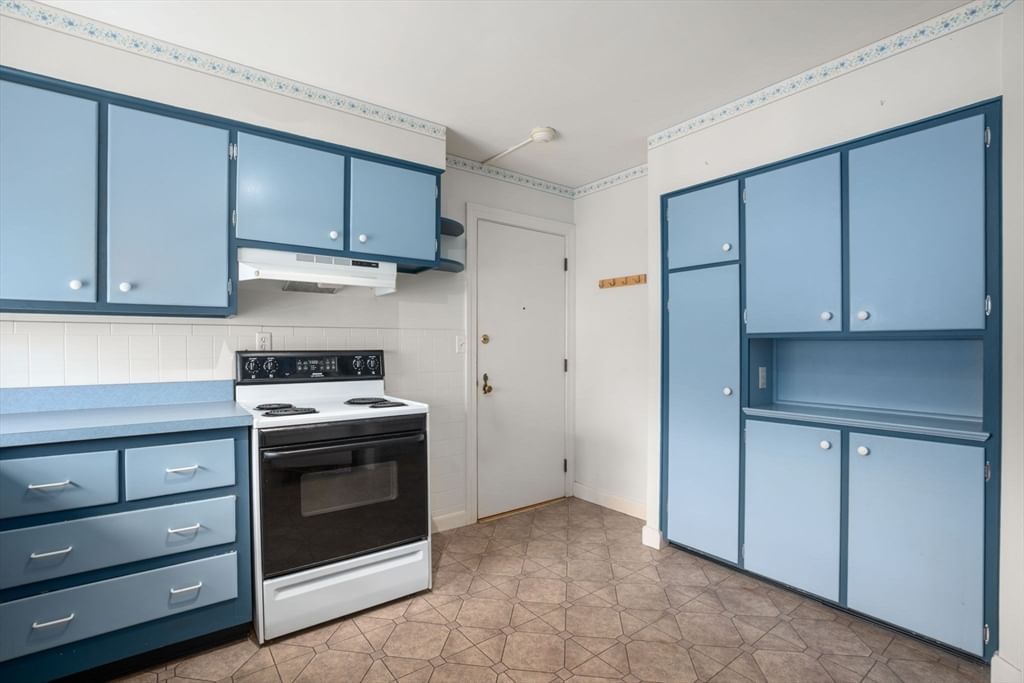 10 Ashland St #2L Worcester — Photo 10 of 22