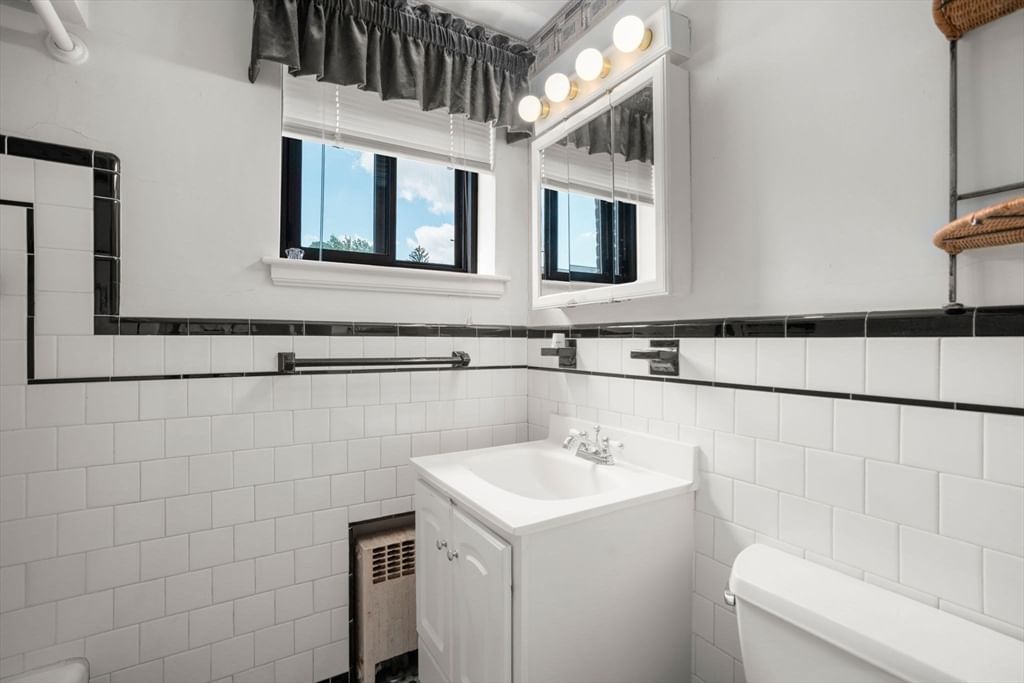 10 Ashland St #2L Worcester — Photo 16 of 22