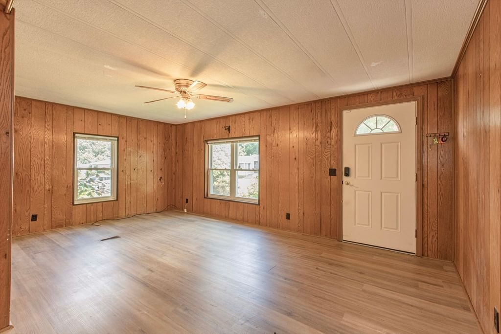 39 Friendship Drive West Bridgewater — Photo 7 of 29