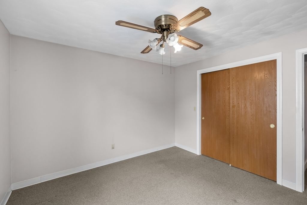 70 North Court #f Fall River — Photo 15 of 20