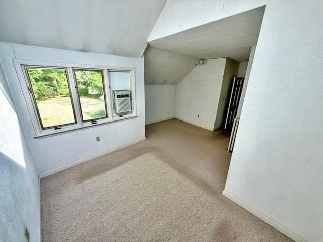 60 Massasoit Northampton — Photo 12 of 19