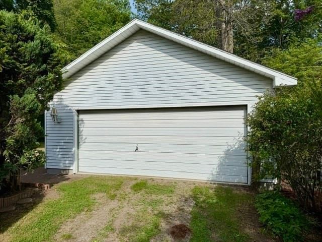 60 Massasoit Northampton — Photo 18 of 19