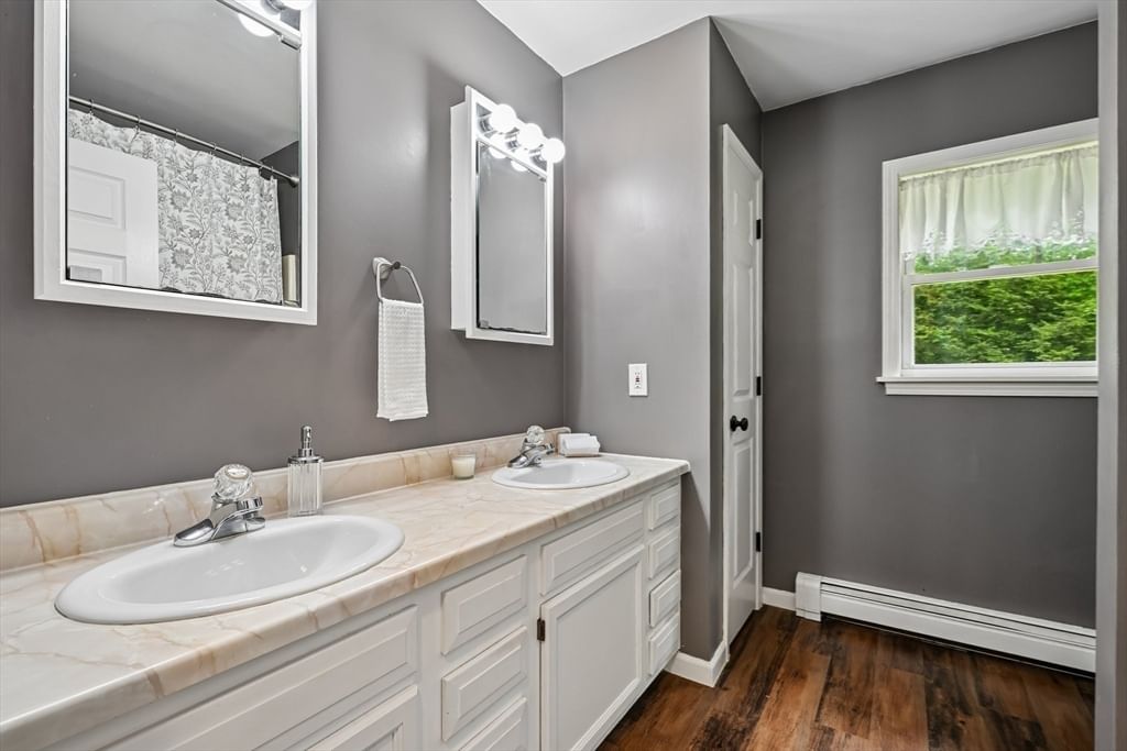65 S Row Rd Lunenburg — Photo 16 of 42