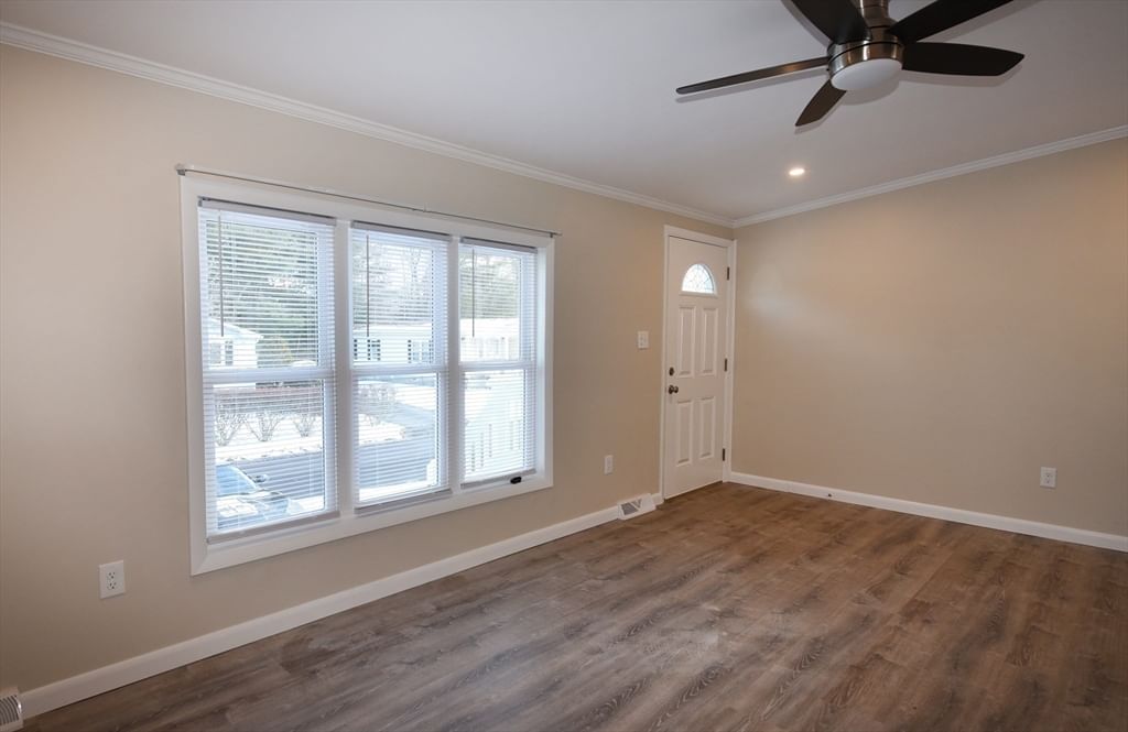 6 Canterbury Lane Rockland — Photo 11 of 20