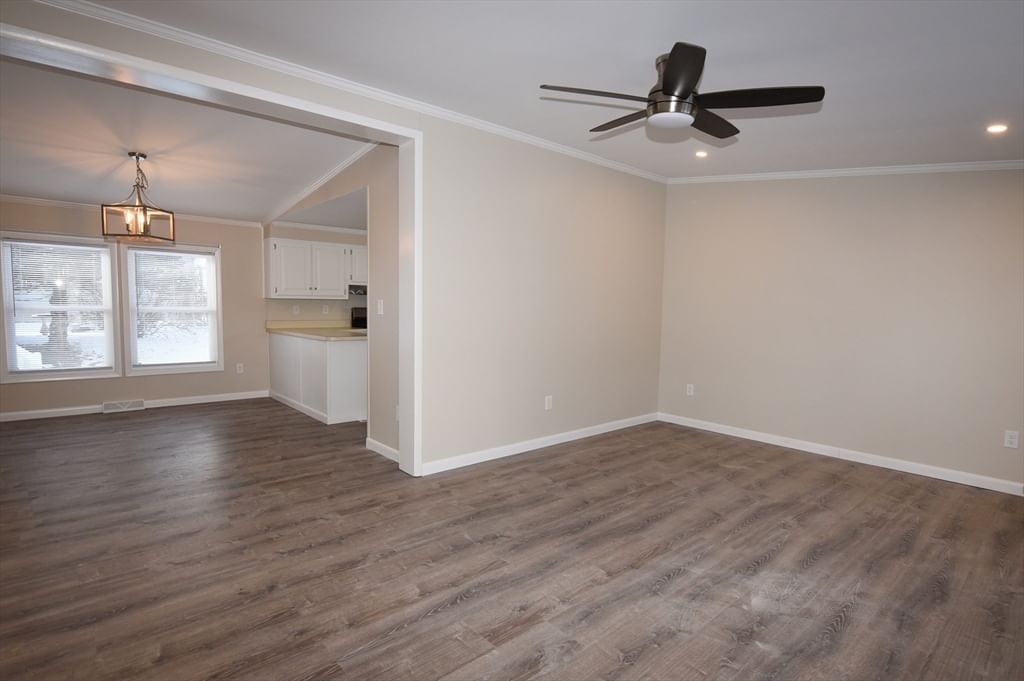 6 Canterbury Lane Rockland — Photo 13 of 20