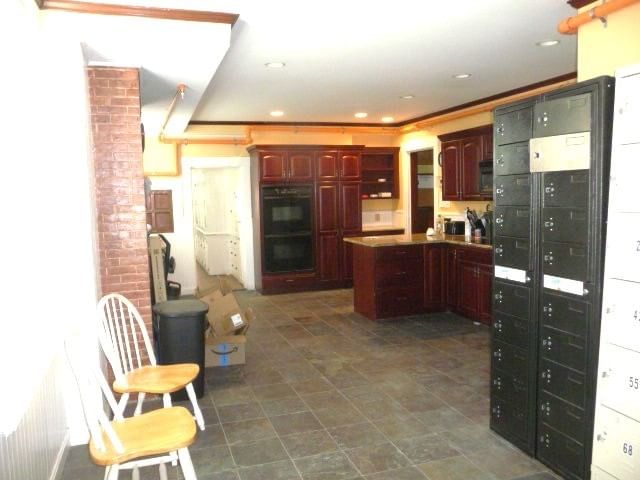 52 Ash St New Bedford — Photo 10 of 25