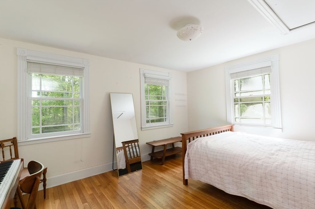 244 Old Winchester Rd, Warwick, MA 01378 photo 4
